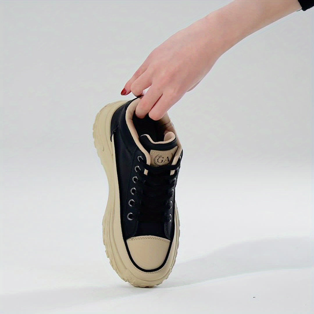 Sports shoes women 2024 spring and autumn new students all take lightweight thick soled girls shoes soft soled increase casual women's shoes