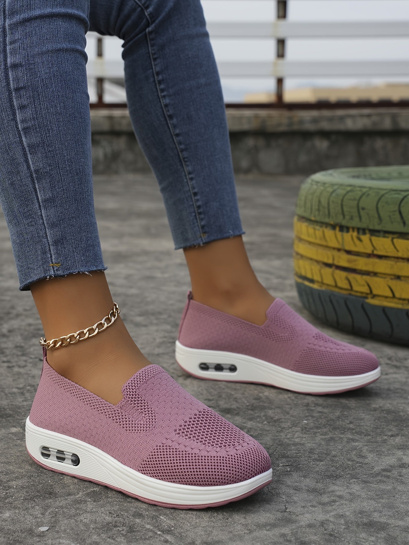 Women's Breathable Knitted Sports Shoes, Casual Women's Shoes, New Style Thick Sole Heightening Women's Small Fragrance Wind Single Shoes