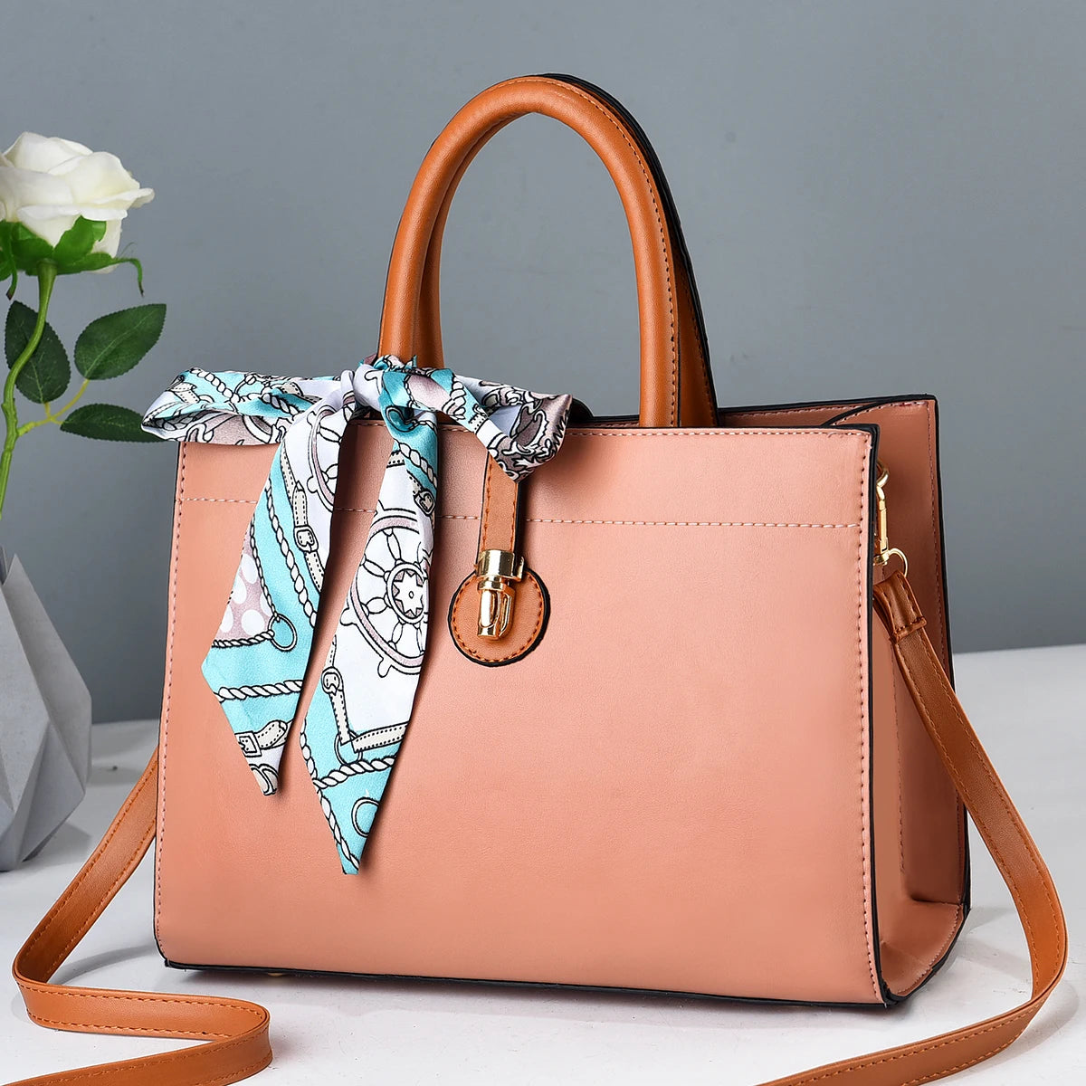 2022 Fashion Women Crossbody Bag Trend Shoulder Hand Bag Designer Women's Tote Bags Custom Wholesale Large Capacity Handbags