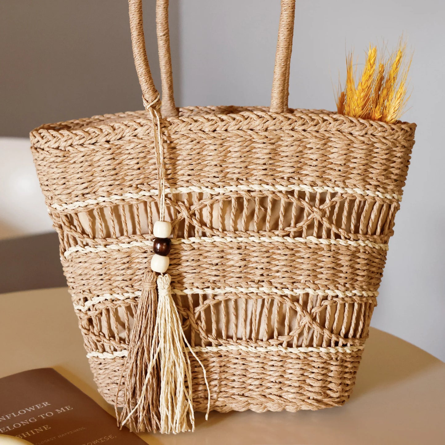 Fashion Woven Hollow Shoulder Bag Straw Summer Handbag Beach Travel Handbag Women's Bag Women's Crossbody Bag