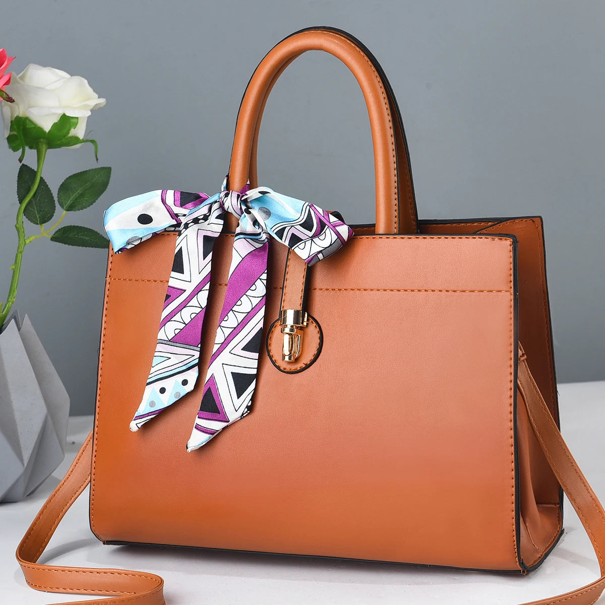 2022 Fashion Women Crossbody Bag Trend Shoulder Hand Bag Designer Women's Tote Bags Custom Wholesale Large Capacity Handbags