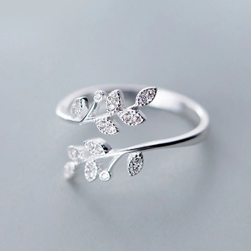 Romantic Love Hug Hand Rings Creative Love Forever Open Finger Rings Adjustable Exquisite Jewelry Ring For Women Party Gift