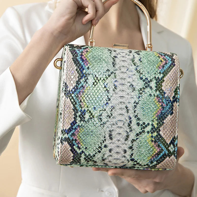 2021 Top Grade Designer Purse Famous Brands Polynesian Print Lady Bags Fashion Clutches Snake Skin Handbags for Women