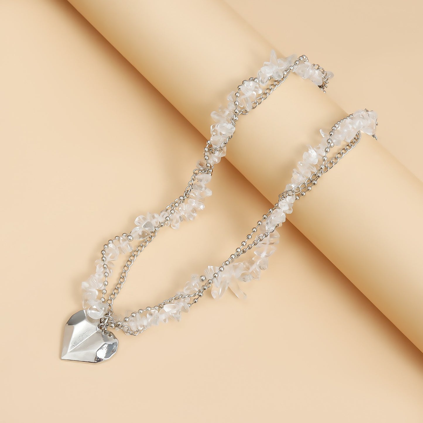 Y2K Heart Beaded Necklace Women Boho Irregular Crystal Class Gravel Clavicle Chain Cool Y2K Choker Exquisite Fashion Jewelry