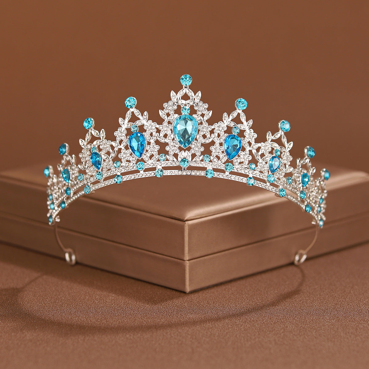24 colors Bridal Headwear Full Of Sweet Atmosphere Baroque Gold-colour Ladies' Tiaras For Wedding Bride