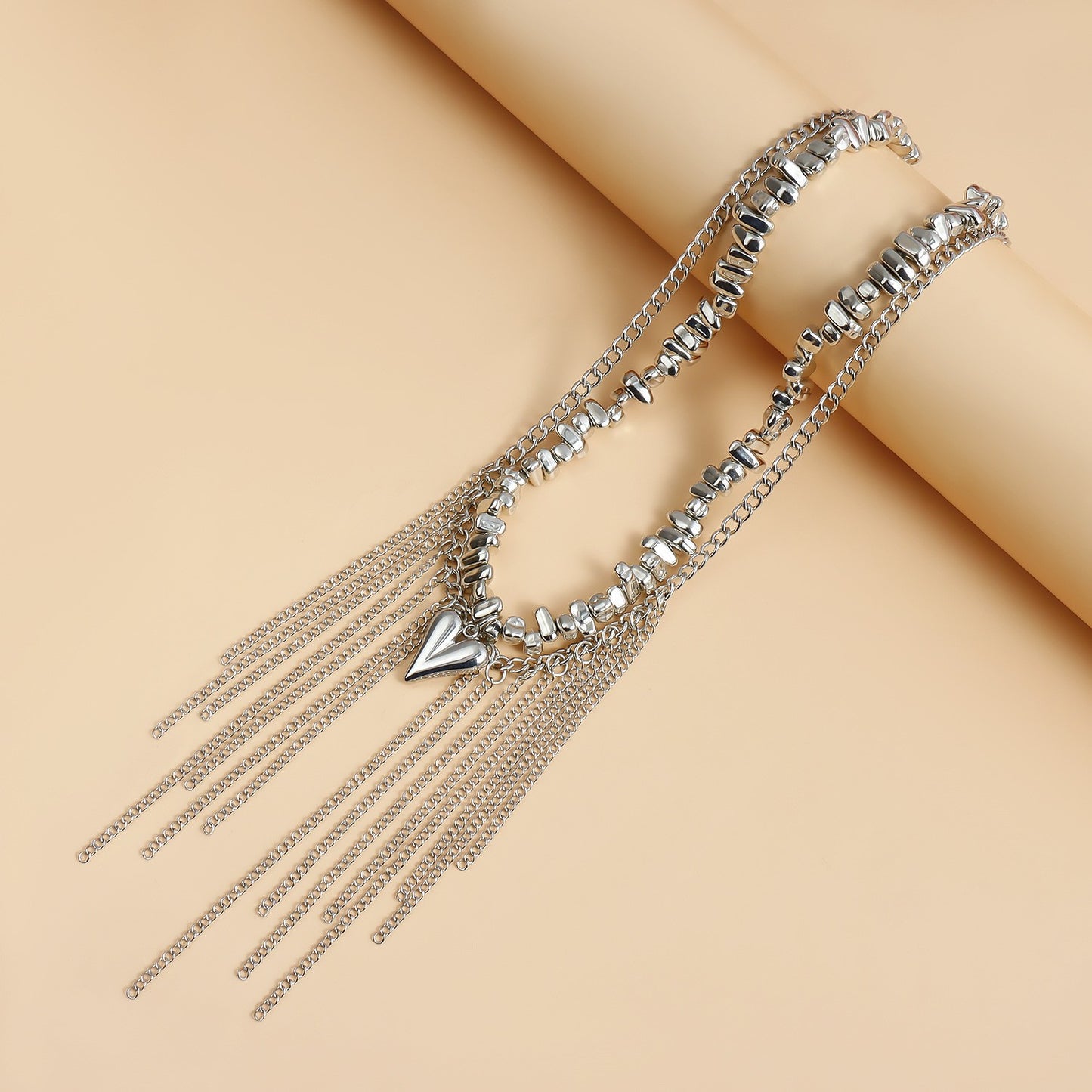 Y2K Heart Beaded Necklace Women Boho Irregular Crystal Class Gravel Clavicle Chain Cool Y2K Choker Exquisite Fashion Jewelry