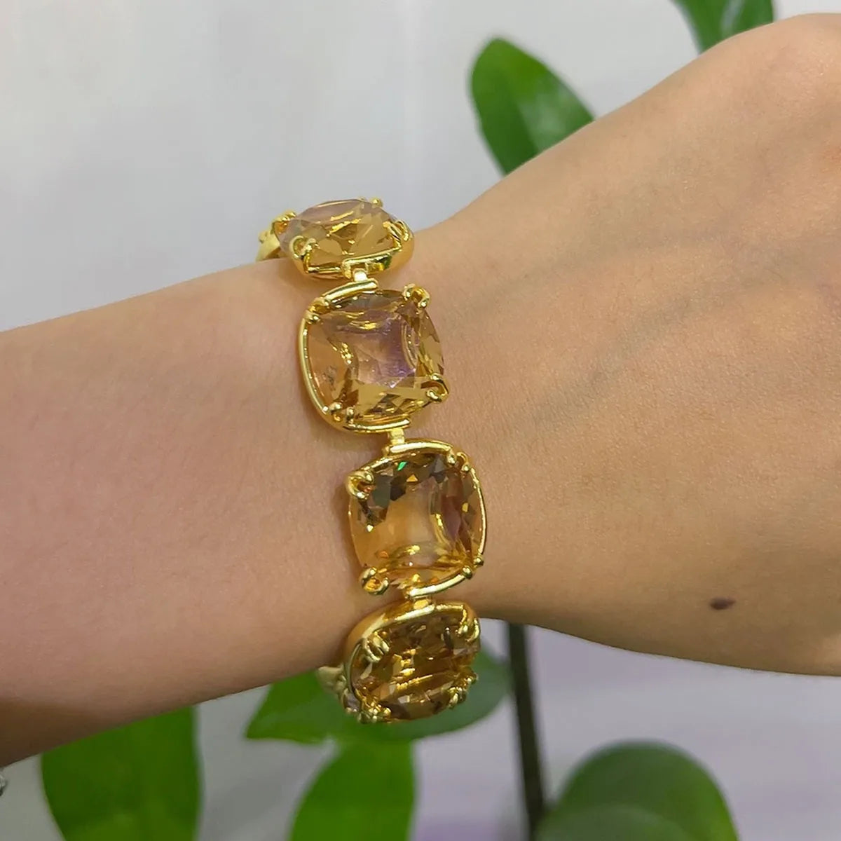 Bracelet High Quality New Sales Trend Jewelry Original Luxury Brand Shiny Cut Christmas Birthday Party Engagement Gift for Women