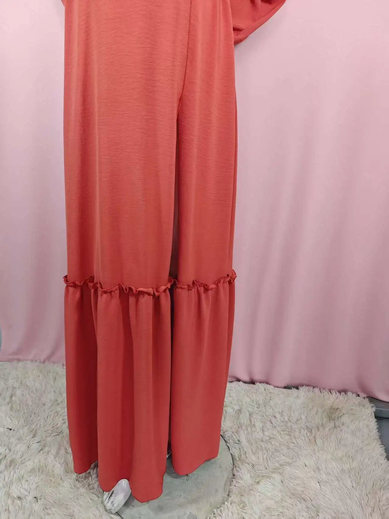 Maternity Photoshoot Dress - Sexy Off-Shoulder Gown Playful Puff Sleeves & Leg-Baring Slit Clothes for Pregnant Women Photograph