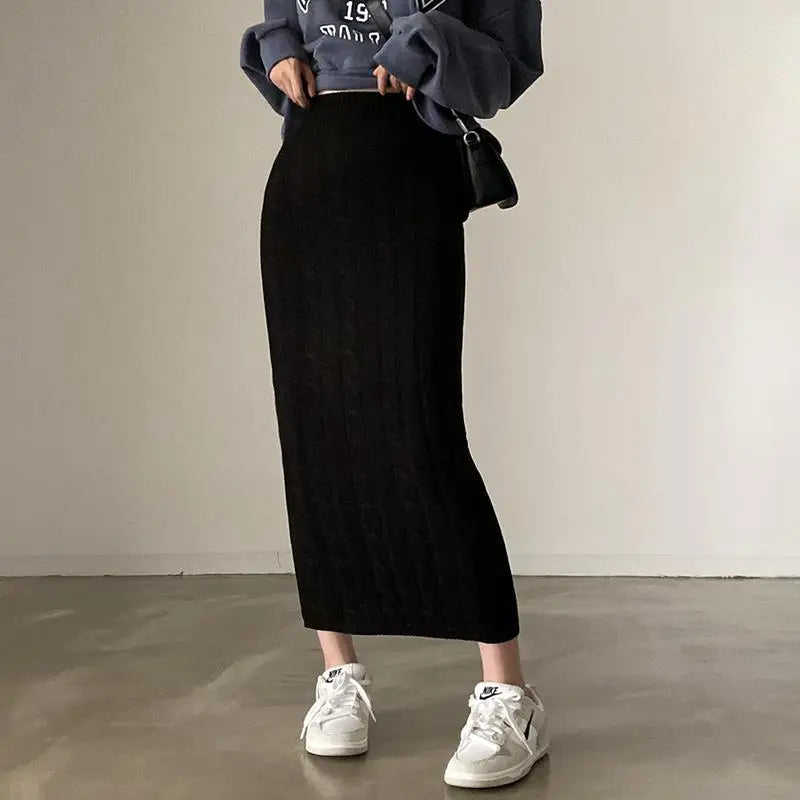 Solid Knitted Skirts For Women 2023 Fashion Autumn Winter Slim Long Skirt Vintage Casual Elastic High Waisted Straight Skirt New