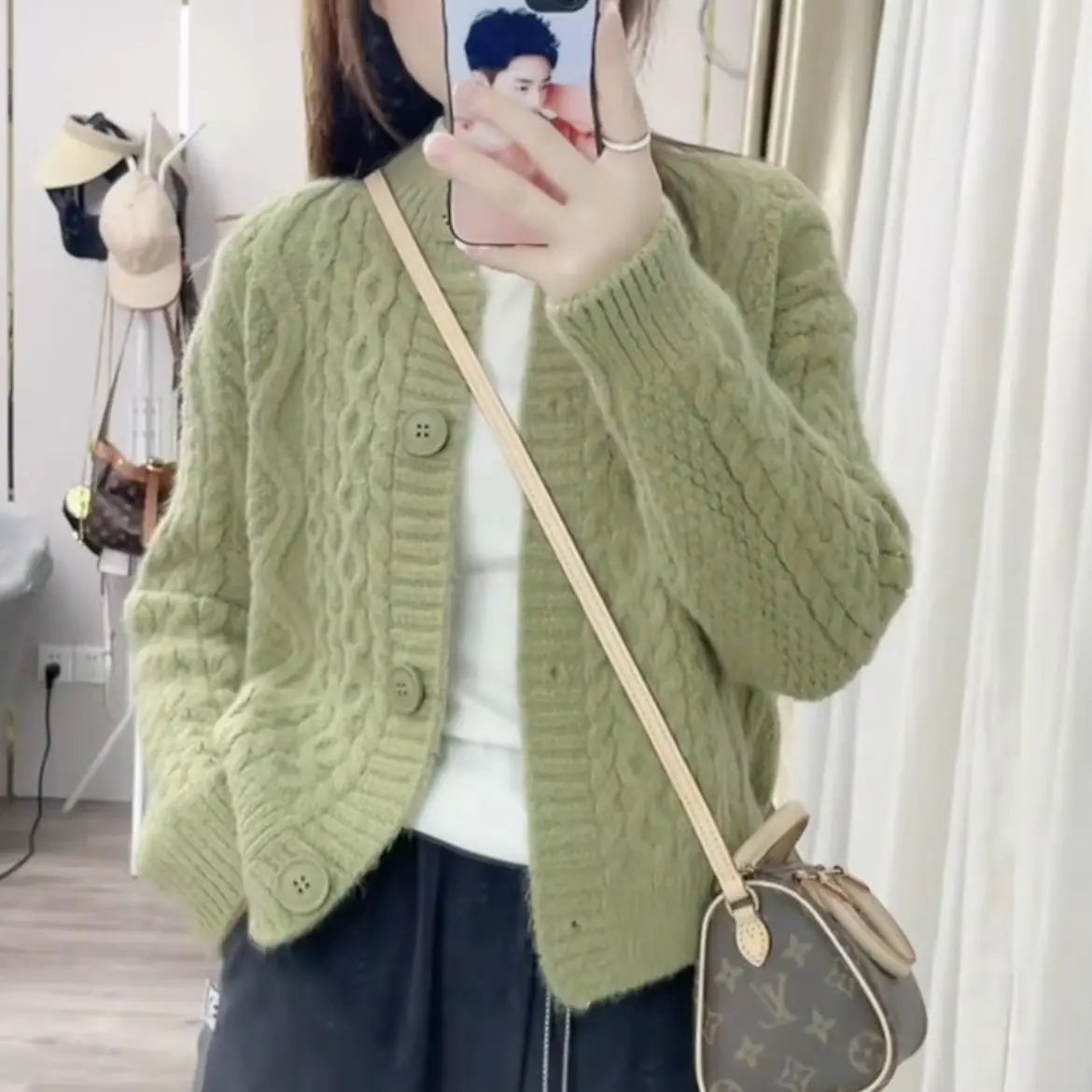 Sweater jacket early spring and autumn sweater new women's top youthful and beautiful western-style knitted cardigan