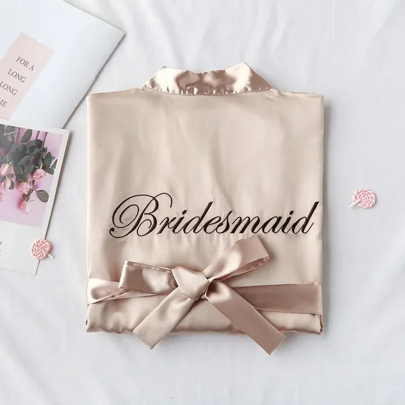 Bride To Be Dressing Gown Bridesmaid Bathrobe Team Bride Robe Wedding Decoration Bridal Shower Hen Bachelorette Party Decor