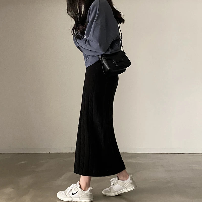 Solid Knitted Skirts For Women 2023 Fashion Autumn Winter Slim Long Skirt Vintage Casual Elastic High Waisted Straight Skirt New