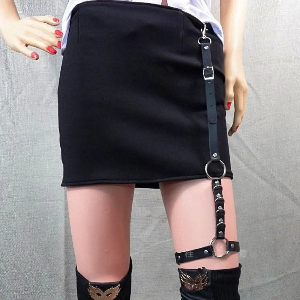 Women Skirt Belt Female Pu Leather Hip Hop Rock Nightclub Sexy Jeans Dress Heart Punk Belt with Metal Waist Chain