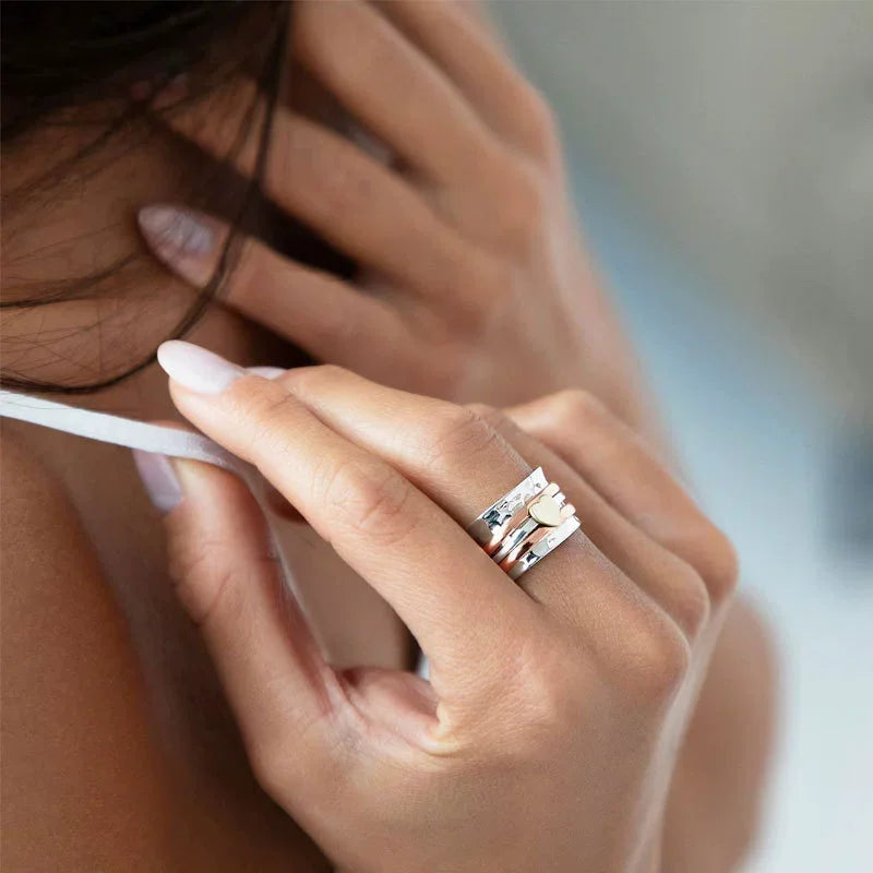 КольцаженскиеRomantic Heart Rotating Relief Ring Vintage Plain Hammered Design Spinners Rings Love Ring Birthday Gifts for Women
