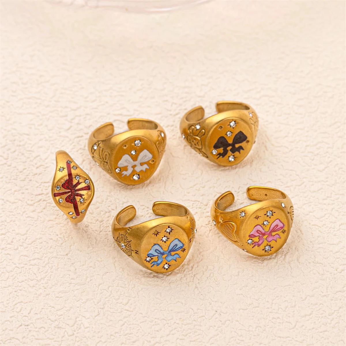Stainless steel painted bow ring, niche and personalized design, gold-plated and color preserving ring