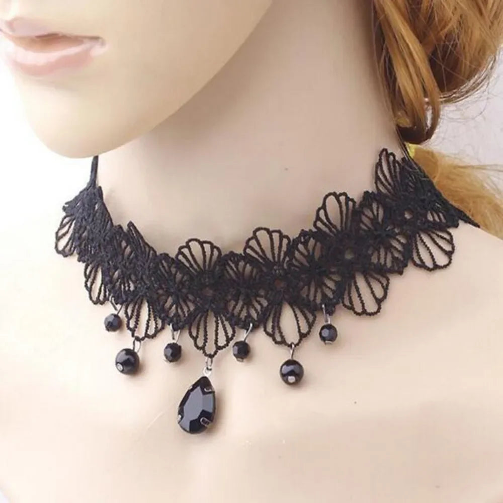 Sexy Black Lace Necklace Vintage Gothic Necklace Steampunk Style Beads Pendant Exquisite Women Choker Fashion Jewelry
