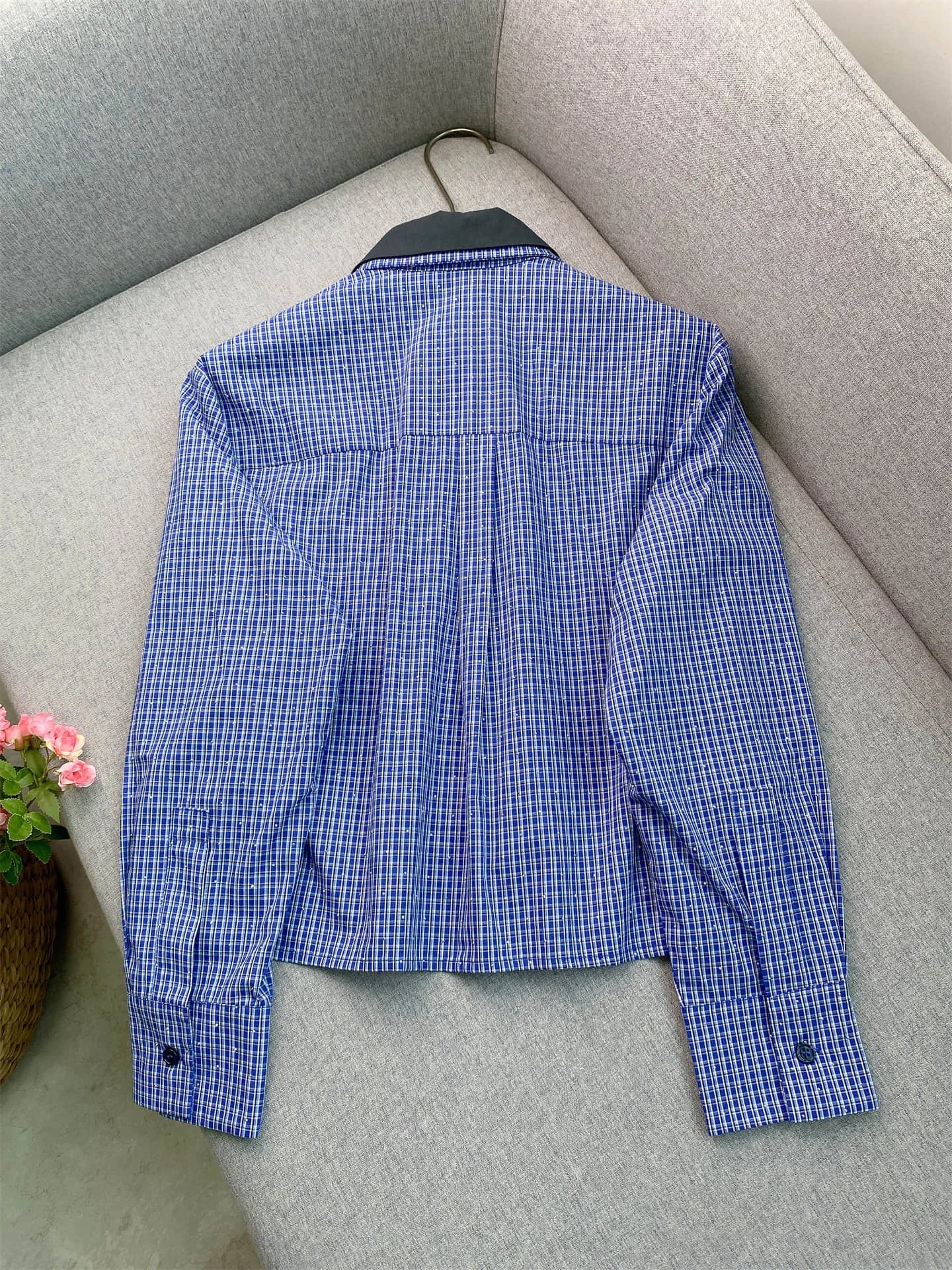 Women's stylish two-piece suit with diamond-studded lapel shirt or high-waisted slim-fitting mini dress