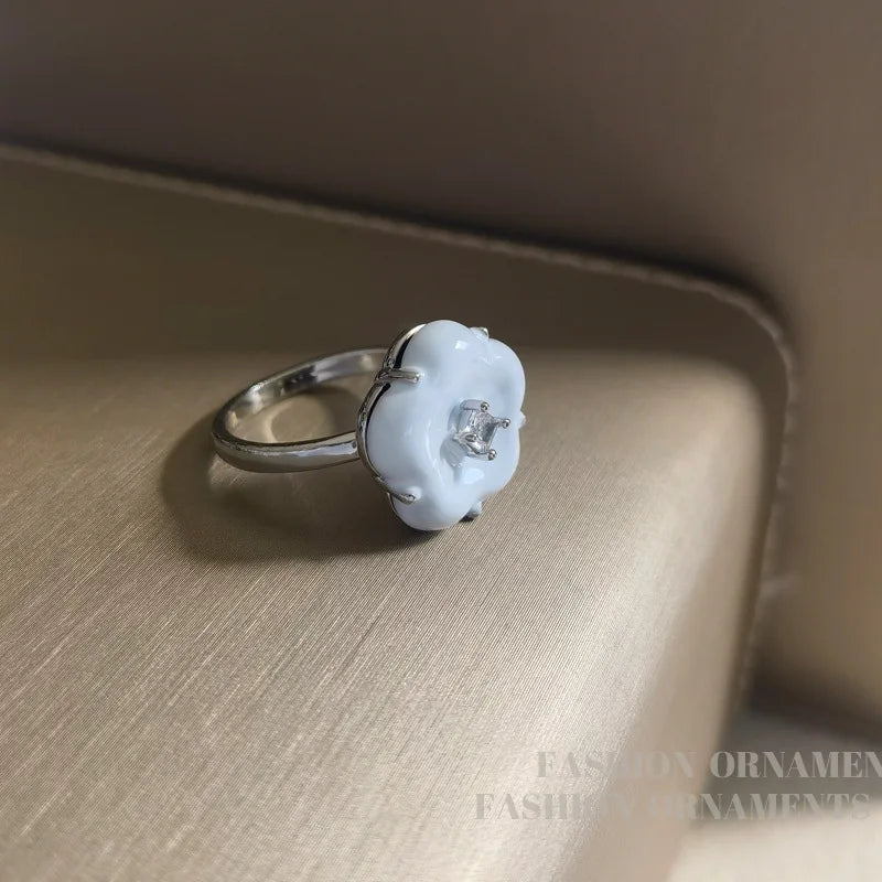 Delicate Jewelry 2022 New Elegant Temperament Flower Rings For Women Party Gifts Hot Selling
