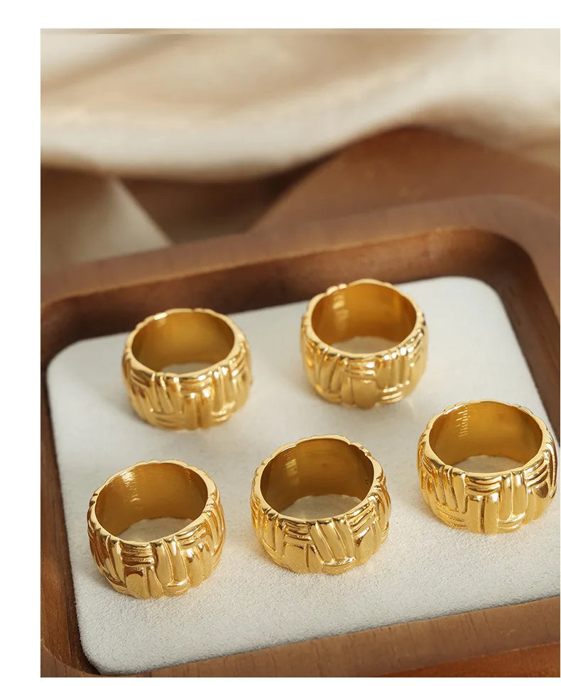 Modern Stainless Steel Round Ring for women PunkIrregular Ring 18K Gold Plated Jewelry Female Luxury Accessory Wholesale
