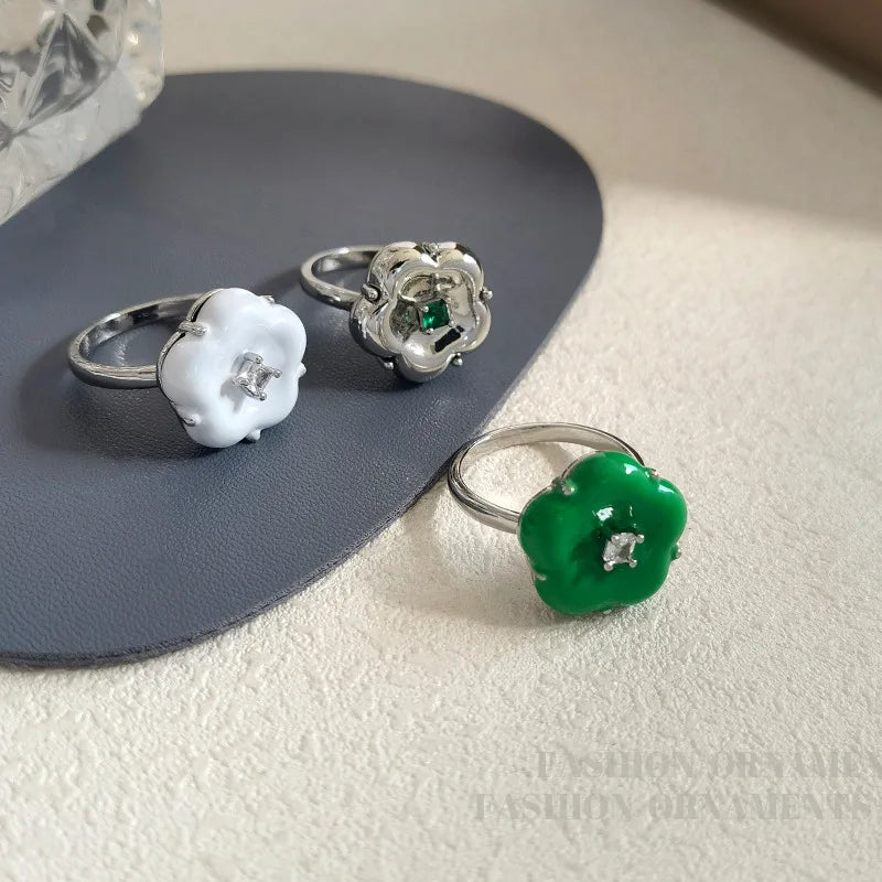 Delicate Jewelry 2022 New Elegant Temperament Flower Rings For Women Party Gifts Hot Selling
