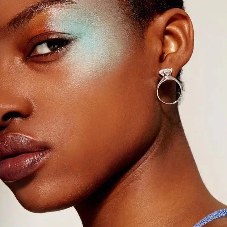 Luxury Yet Stylish Jewelry with A Design Sense Ring and Earrings A Dual-purpose Jewelry That Can Be Used As Earrings or Rings