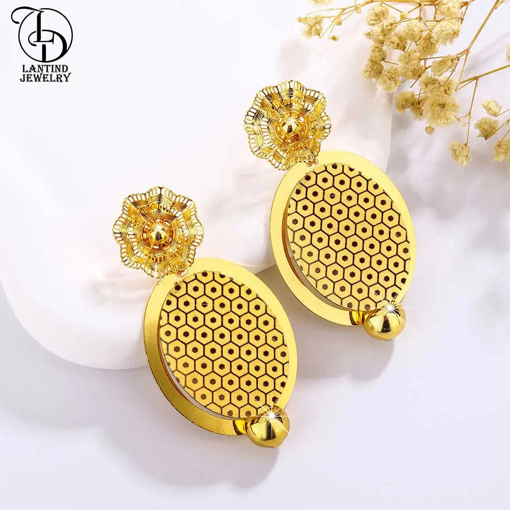 As00049 Dubai Jewelry 24K Gold-Plated Geometric Oval Mesh Pattern Necklace Round Ball Middle Eastern Elegant Ladies Flower Earrings Fashionable Two-Piece Wedding Set