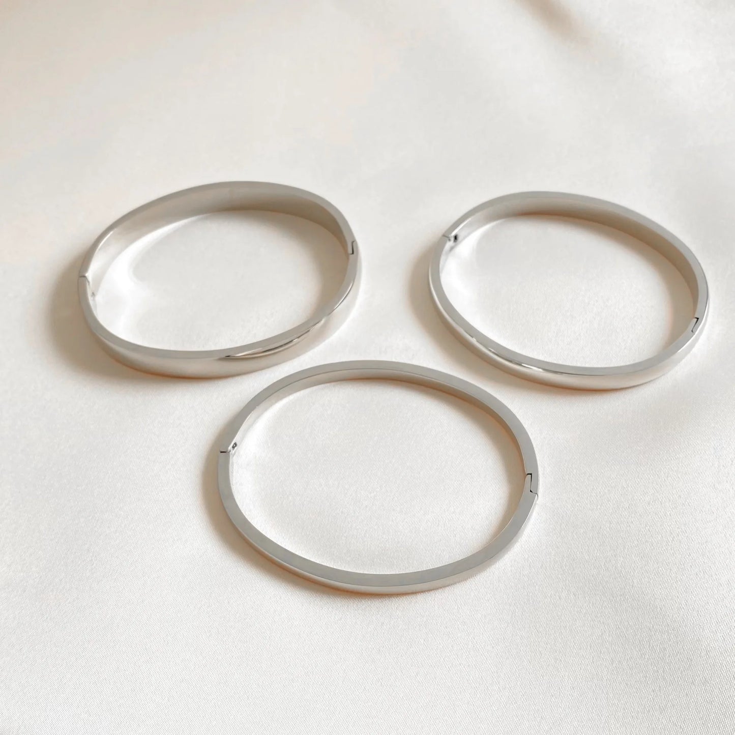 Stainless steel bangles for women minimalist simple bangles stainless steel jewelry new in non tarnish 2024