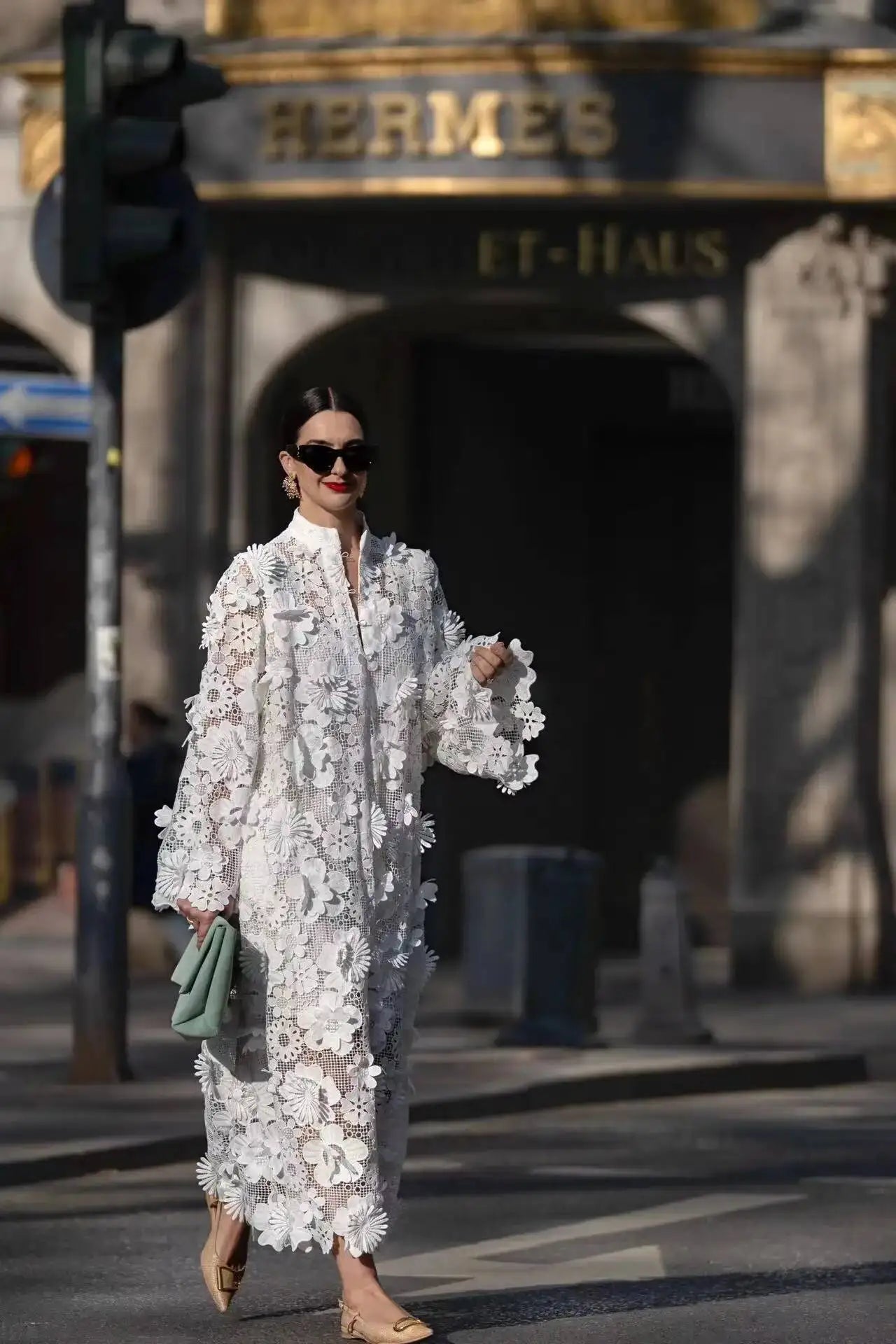 Women's Dress Handmade 3D Embroidered Hollow Design Dress Pure White Dress Elegant Evening Dress Commuter Dress