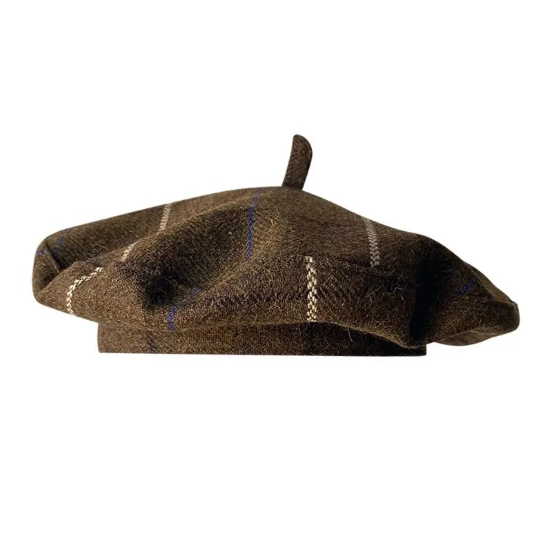New Berets for Women in Autumn Winter British Inspired Checkered Design UFO shaped Face Slimming Retro Elegant Painter Hats