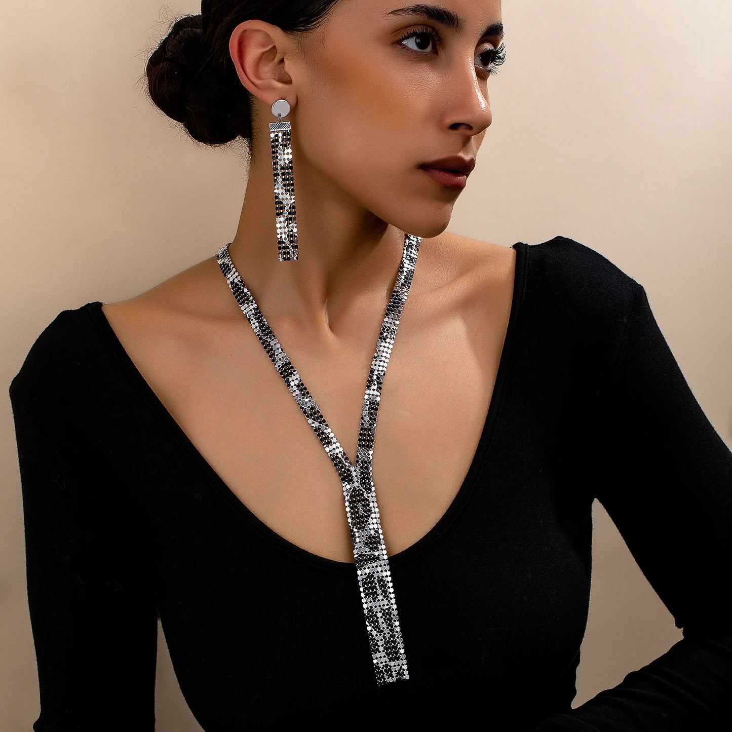 Jewelry Set For Women Girls Earrings Necklace Personality Exaggerated Metal Holiday Party Gift OL ES004