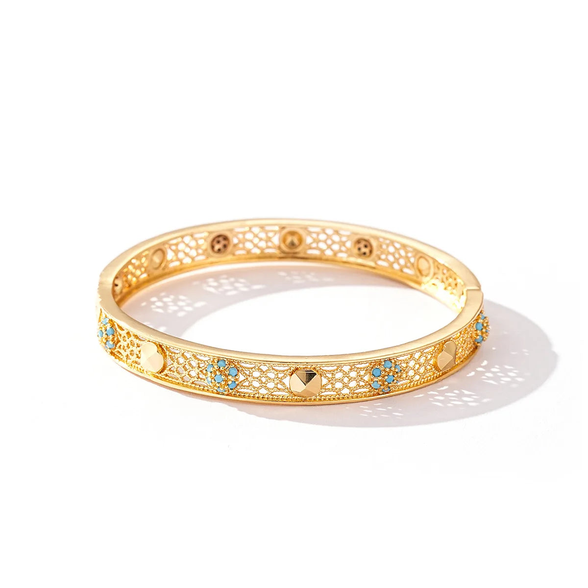 New Elegant Classic Cuff Bangles Bracelets For Women Gold Color Simple Femal Opening Bangles Wedding Jewelry Accessories