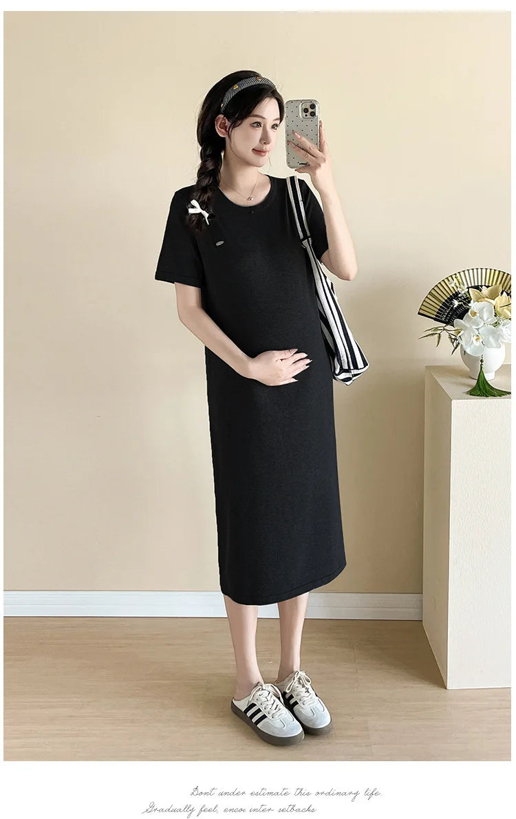 Maternity Dress: Back-Cutout Knit &Lace Maxi - Sophisticated Pregnancy Gown with Designer Details for Fashionable Expecting Moms
