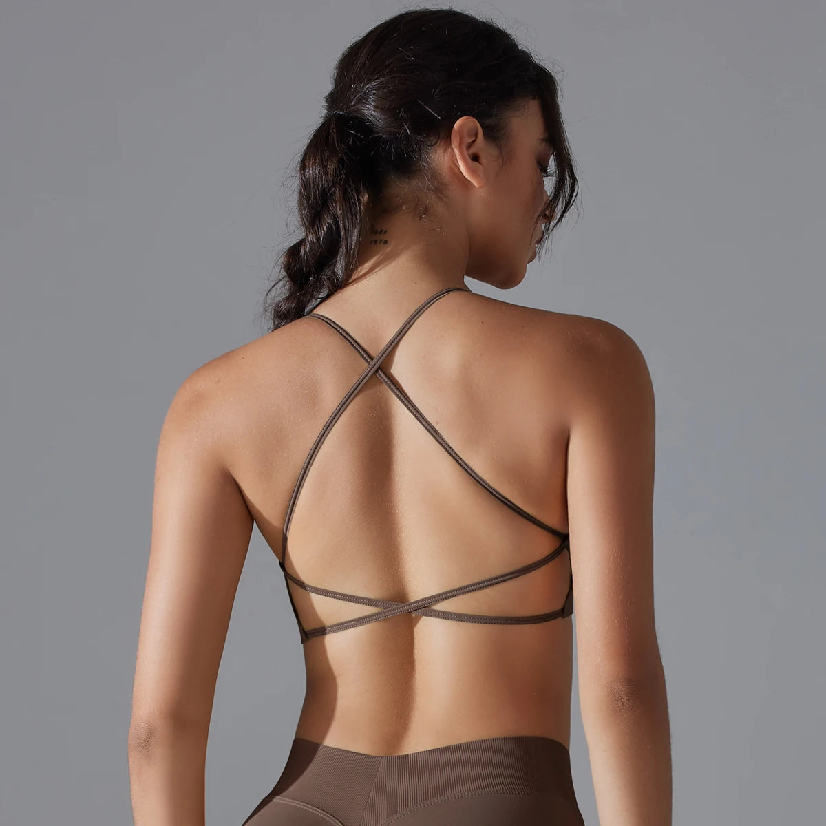Women Sports Bra Yoga Bra Sexy Back Cross Sports Bra Gym Top Fitness Running Bra Workout Underwear Running Gym Padded Bralette