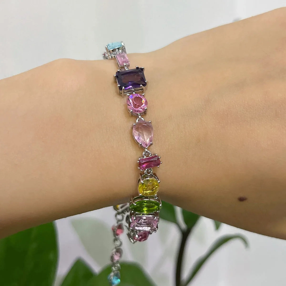 Bracelet High Quality New Sales Trend Jewelry Original Luxury Brand Shiny Cut Christmas Birthday Party Engagement Gift for Women
