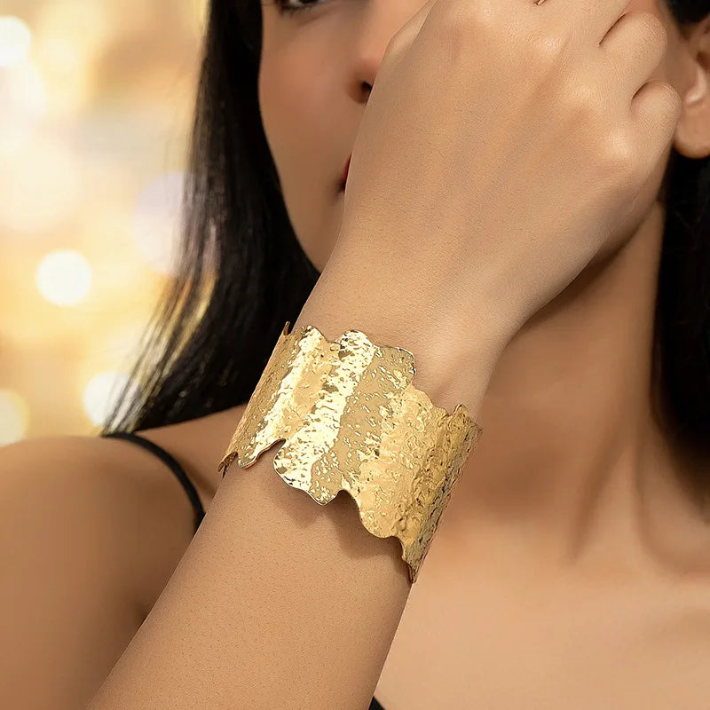 Bangles for Women Retro Irregular Opening Cuff Bracelet Holiday Party Gift Fashion Jewelry Accessories B045