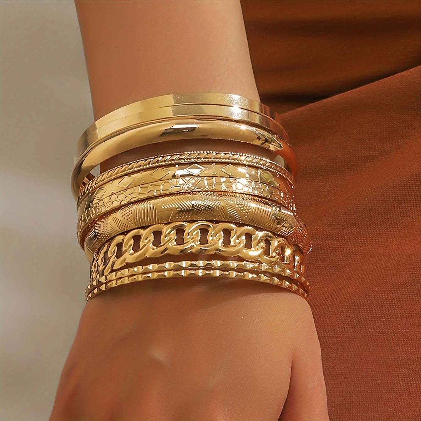 10pcs/set Metal Bangles Set For Women Heavy Punk New Styles Hiphop Textured Fashion Stackable Bracelets Party Jewelry