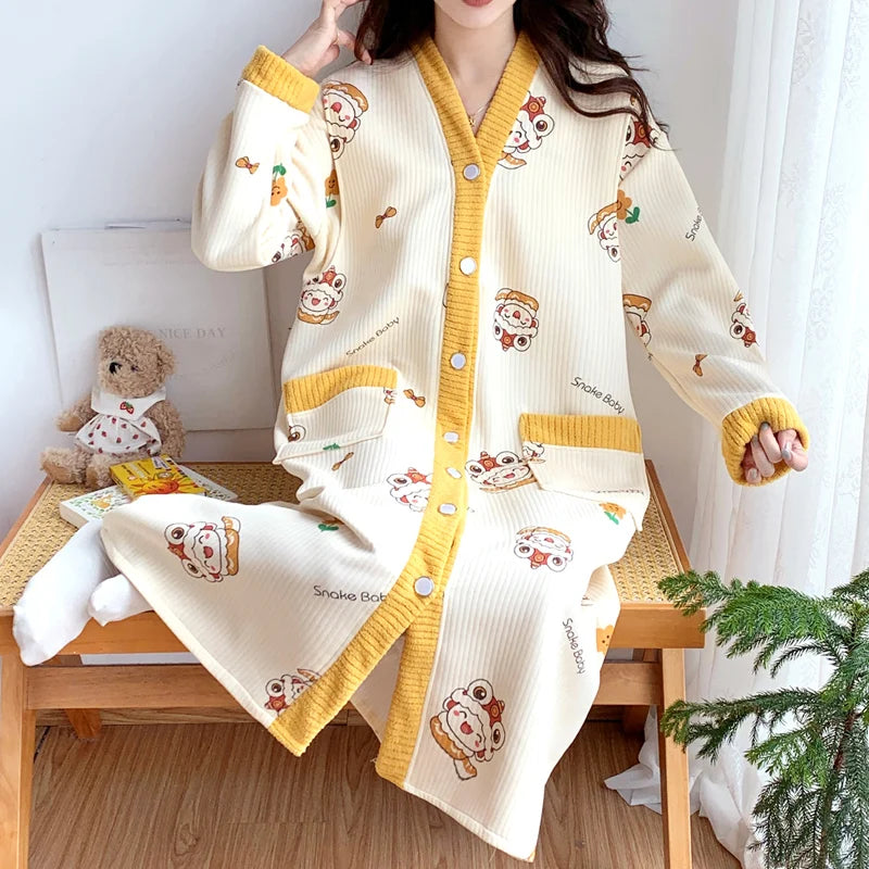 Maternity Sleepwear Nursing Nightwear Long Sleeve Robe Loose Fit Pregnant Women Homewear Winter Comfortable Fleece Nightwear