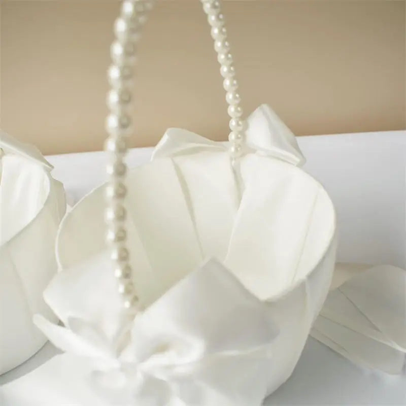 White Girls Flower Basket Silk Wedding Basket Flower Bride Girls Kids Hand Held Wedding Party Wedding  Bridal Flower Basket