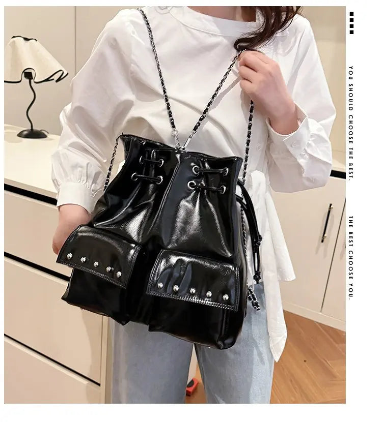 Women's Hand Bag With Elegant Classic Style And Premium Leather Featuring Trendy Design For Commute