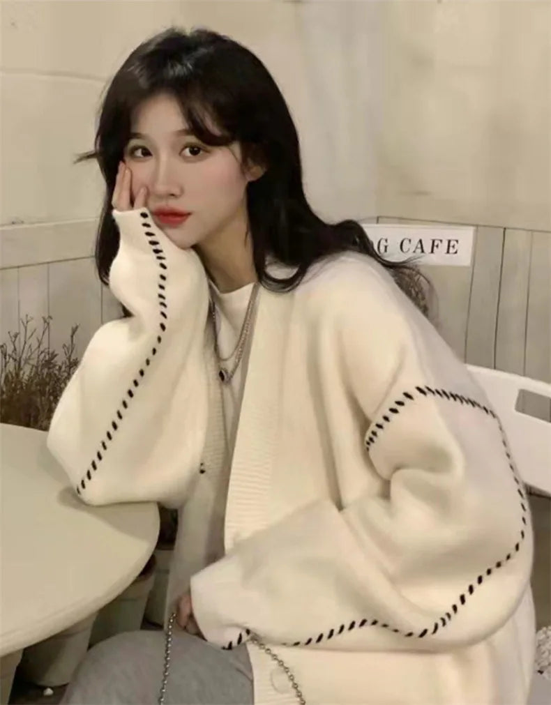 Sweater for Women in Autumn Winter V-neck Sweater Warm Loose Versatile College Style Chic Cardigan Early Jacket Trendy