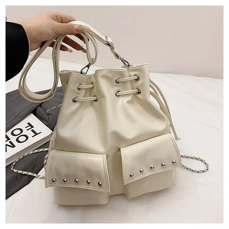 Women's Hand Bag With Elegant Classic Style And Premium Leather Featuring Trendy Design For Commute