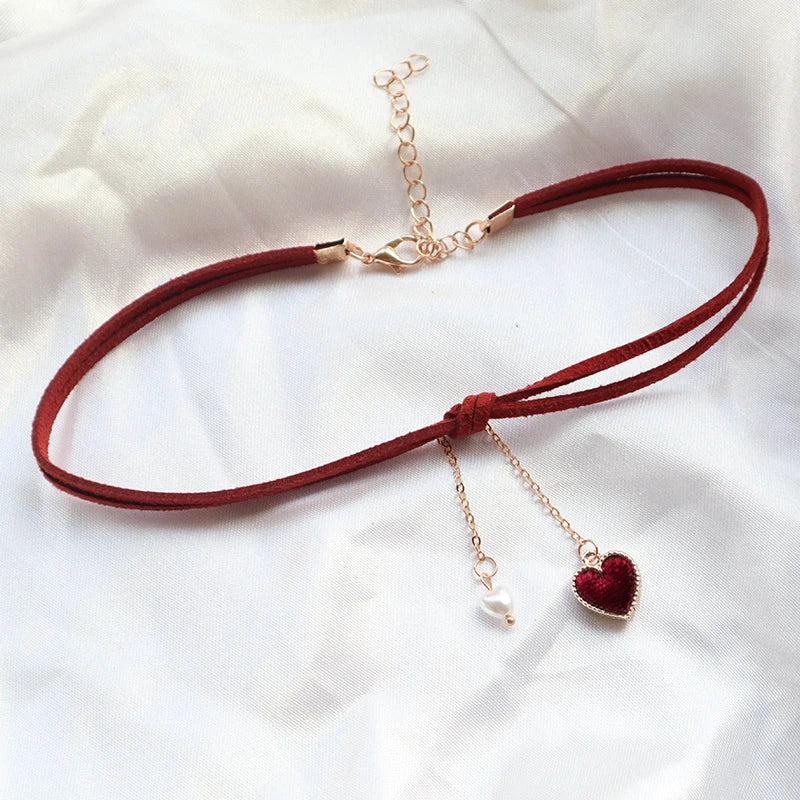 Fashion Lace Necklace For Women Adjustable Elegant Snowfake Strawberry Pendant Velvet Choker Necklace Collar Party Jewelry Gift