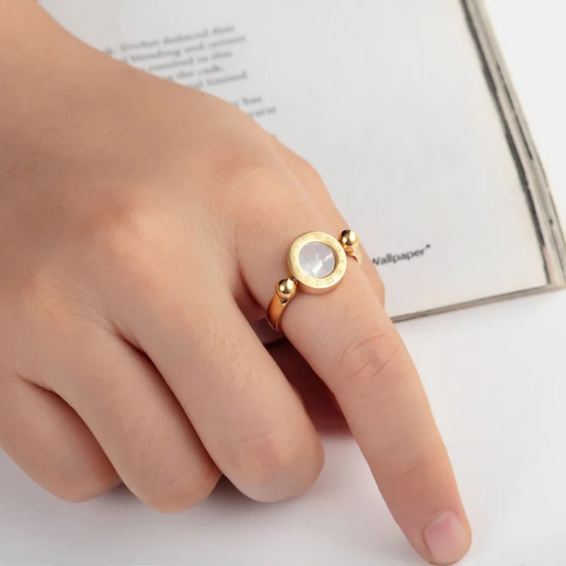 Classic Round Roman Numeral Reversible Rings For Women Men Black White Copper Metal Ring Party Daily Jewelry