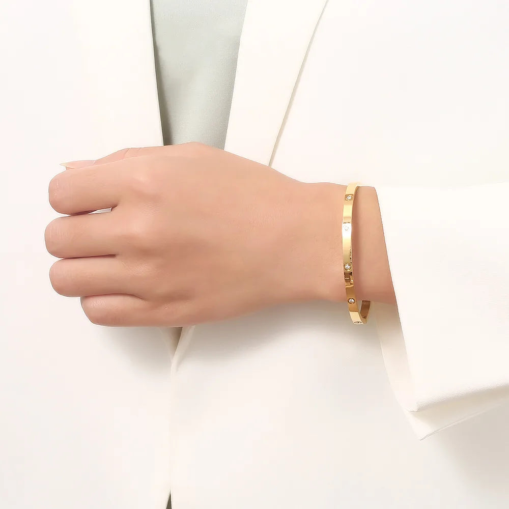 Fashion Bangles for Women Men Trendy Stainless Steel Metal Bracelets Punk Gold Color Bohemian Jewelry Accessories Gift Wholesale