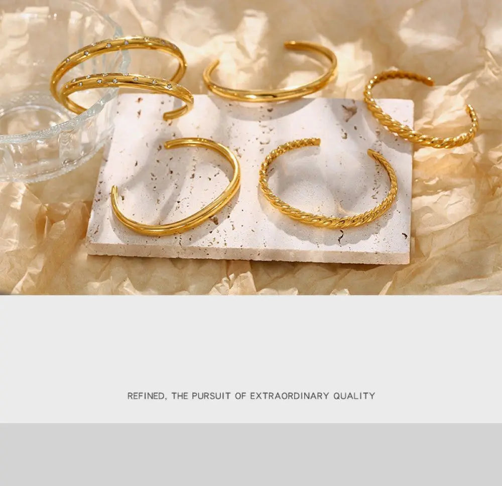 Fashion Bangles for Women Men Trendy Stainless Steel Metal Bracelets Punk Gold Color Bohemian Jewelry Accessories Gift Wholesale
