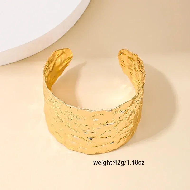 Bangles For Women Irregular Metal Cuff Bracelet Pleated Wide Edition Exaggerated Party Gift Holiday Fashion Jewelry CB042