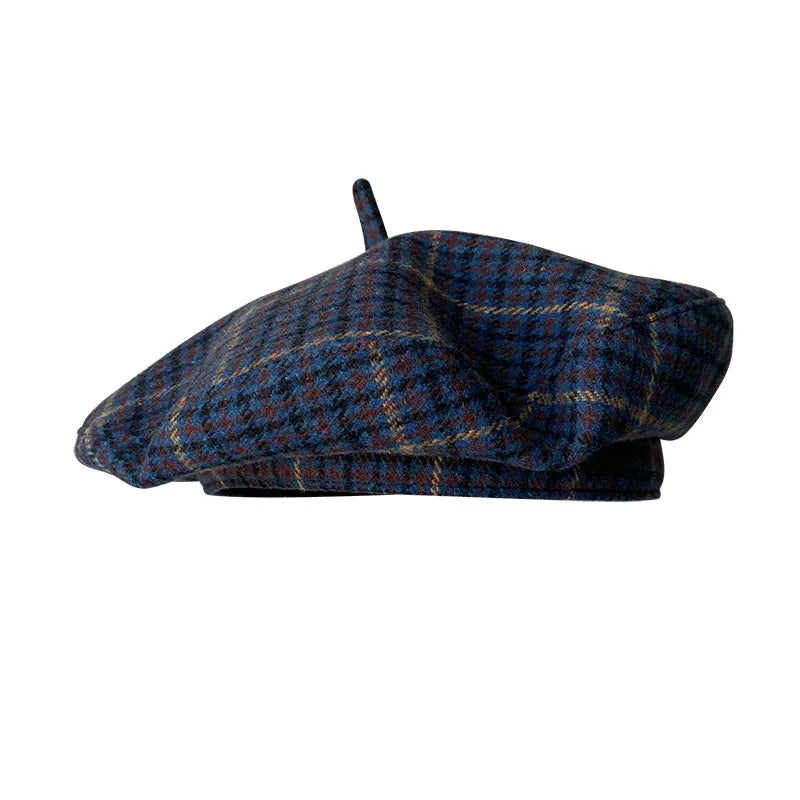 New Berets for Women in Autumn Winter British Inspired Checkered Design UFO shaped Face Slimming Retro Elegant Painter Hats