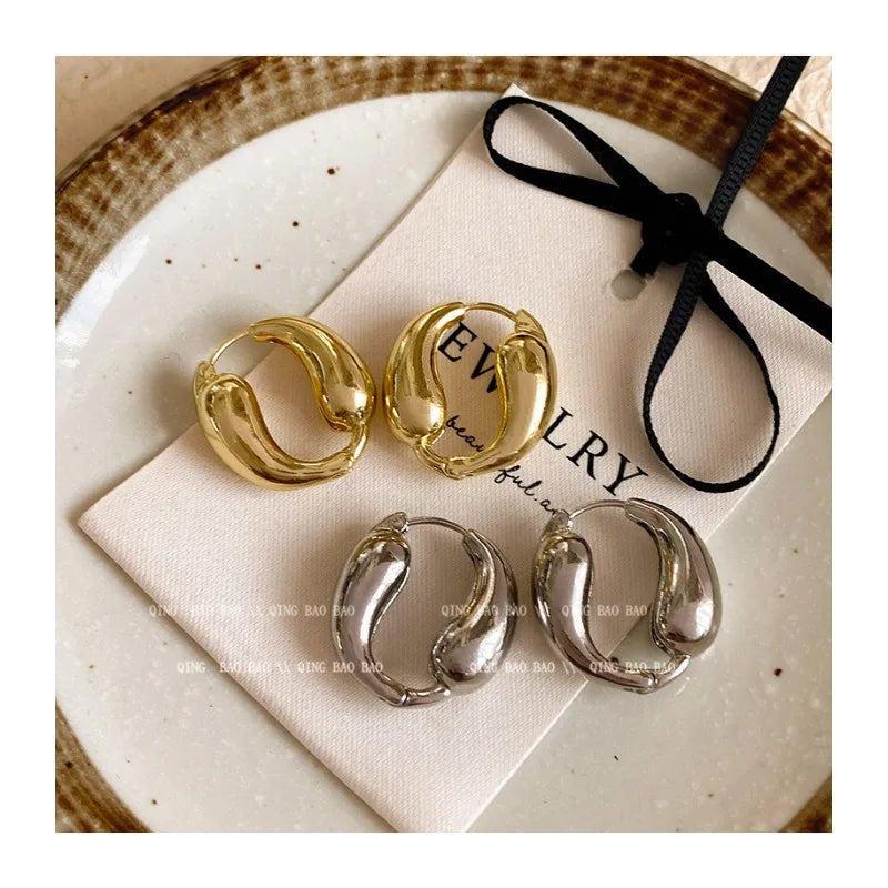 Wide Metal Bangle Ring for Women Gold and Silver Color Chunky Waterdrop Open Wrist Cuff Thick Irregular Twisted Bracelet Jewelry