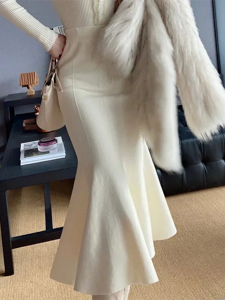 Women's Skirts 2025 Autumn Winter Fashion Knitted Long Skirts for Women Green Vintage Slim Office Lady A-LINE Fishtail Skirt