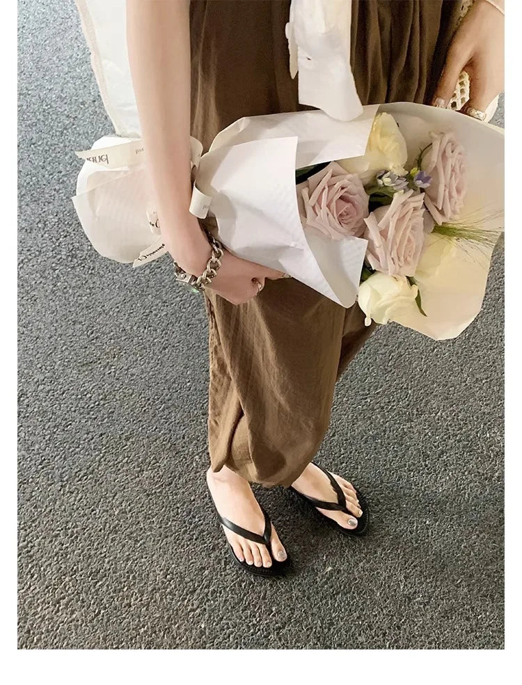 Slippers Casual Low Female Shoes Rubber Flip Flops Slides Luxury 2025 Summer Flat Hawaiian PU Hoof Heels Rome Scandals Fabric Si